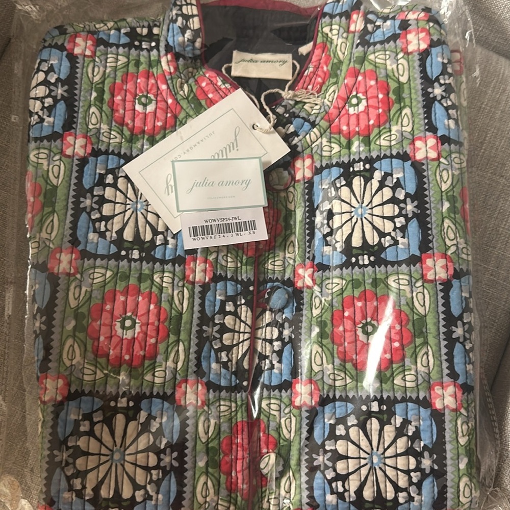 NWT Julia Amory Wellington Vest - Jewelbox - Picture 4 of 7